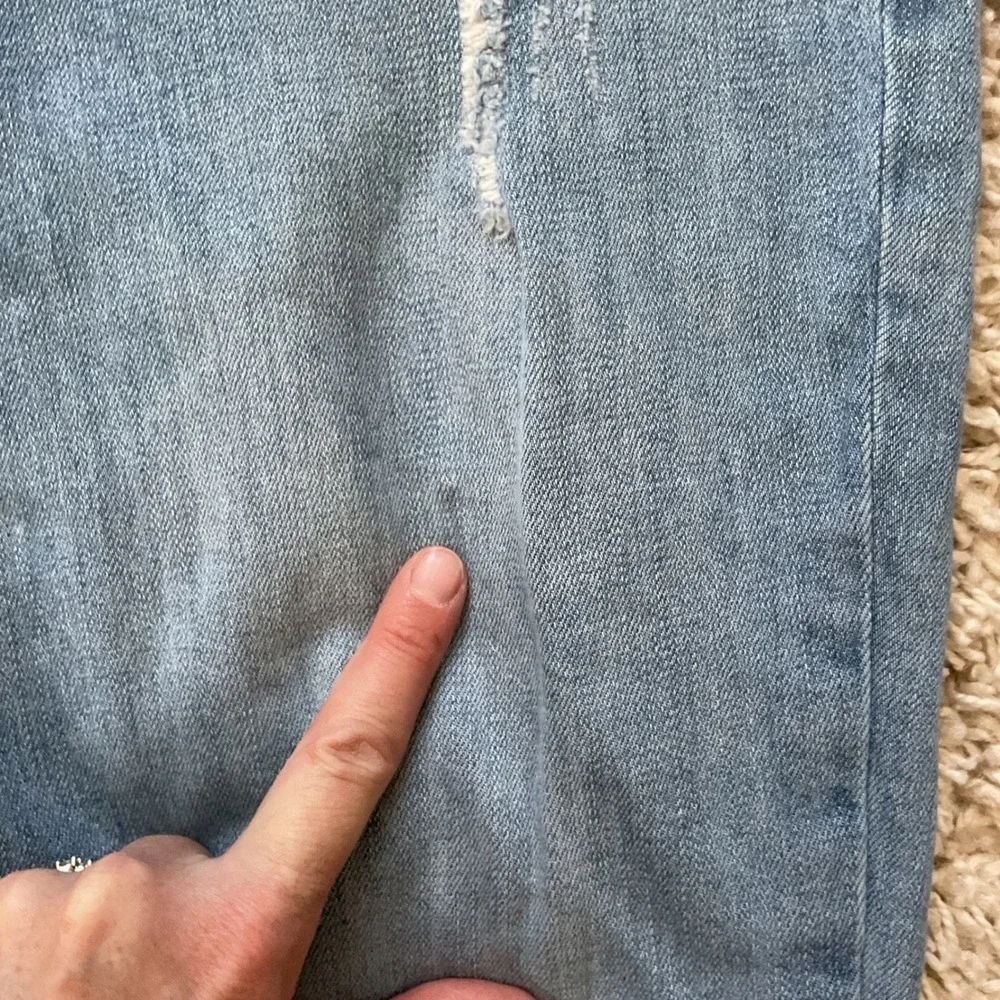 Kut from the Kloth Catherine Boyfriend‎ Jeans Light Wash Distressed Size 8